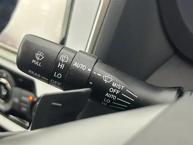 スバル レヴォーグ 1．6GT－S アイサイト 道央・札幌 2017(平29)年 2.9万km クリスタルホワイトP ・４WD/・アイサイト/・社外ＳＤナビ/・バックカメラ・サイドカメラ/・CD/DVD//フルセグ／ＢＴ／SD/・ＥＴＣ/・D+N席パワーシート/・ＬＥＤヘッドライト/・オートライト/・衝突軽減ブレーキ/・横滑り防止装置/・レーダークルーズコントロール/・レーンキープアシスト/・アイドリングストップ/・ブラインドスポットモニター/・先行車発進告知機能/・後退時速度リミッター/・保証書・取扱説明書/・プッシュスタート/・スマートキー/・スペアキー