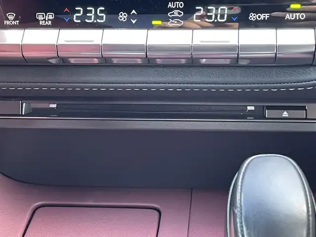 レクサス ＬＣ 500h Lパッケージ 愛知県 2021(令3)年 10.8万km ホワイトノーヴァガラスフレーク サンルーフ/赤レザーシート/前後ドライブレコーダー/ブラインドスポットモニター/パドルシフト（10段階CVT）/レクサスアナログ時計/純正21インチアルミホイール/バックカメラ/フルセグTV/CD/DVD再生機能/Bluetooth/USB/AUX接続機能/パワーシート（運転席・助手席）/シートメモリー（運転席 3名分）/シートヒーター＆シートベンチレーション（運転席・助手席）/レーダークルーズコントロール/レーンキープアシスト/電動チルト＆テレスコピックステアリング/デュアルオートエアコン/ETC2.0/スマートキー/プッシュスタート