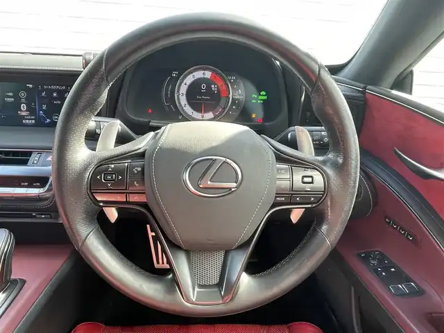 レクサス ＬＣ 500h Lパッケージ 愛知県 2021(令3)年 10.8万km ホワイトノーヴァガラスフレーク サンルーフ/赤レザーシート/前後ドライブレコーダー/ブラインドスポットモニター/パドルシフト（10段階CVT）/レクサスアナログ時計/純正21インチアルミホイール/バックカメラ/フルセグTV/CD/DVD再生機能/Bluetooth/USB/AUX接続機能/パワーシート（運転席・助手席）/シートメモリー（運転席 3名分）/シートヒーター＆シートベンチレーション（運転席・助手席）/レーダークルーズコントロール/レーンキープアシスト/電動チルト＆テレスコピックステアリング/デュアルオートエアコン/ETC2.0/スマートキー/プッシュスタート