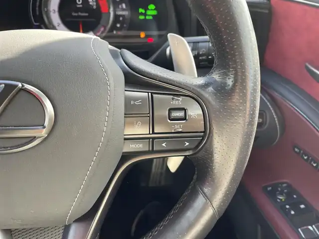 レクサス ＬＣ 500h Lパッケージ 愛知県 2021(令3)年 10.8万km ホワイトノーヴァガラスフレーク サンルーフ/赤レザーシート/前後ドライブレコーダー/ブラインドスポットモニター/パドルシフト（10段階CVT）/レクサスアナログ時計/純正21インチアルミホイール/バックカメラ/フルセグTV/CD/DVD再生機能/Bluetooth/USB/AUX接続機能/パワーシート（運転席・助手席）/シートメモリー（運転席 3名分）/シートヒーター＆シートベンチレーション（運転席・助手席）/レーダークルーズコントロール/レーンキープアシスト/電動チルト＆テレスコピックステアリング/デュアルオートエアコン/ETC2.0/スマートキー/プッシュスタート