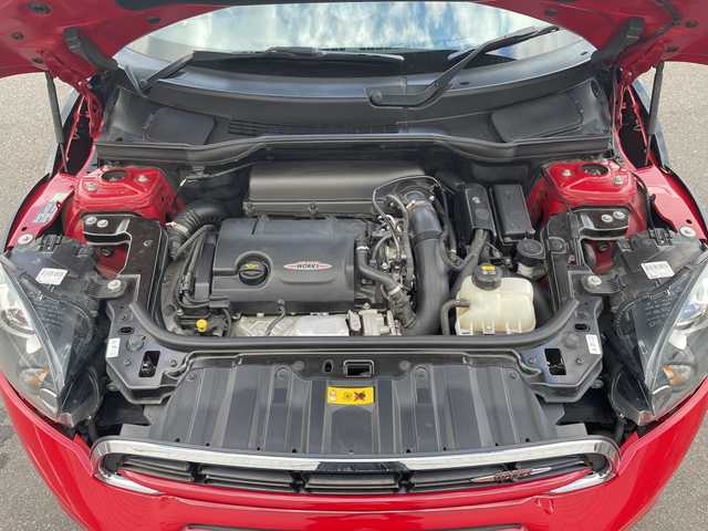ＭＩＮＩ ミニ クロスオーバー ジョンクーパーワークス 秋田県 2014(平26)年 3.6万km ピュアレッド 社外ナビ　（Ｂｌｕｅｔｏｏｔｈ/ＴＶ/ＣＤ/ＤＶＤ）　/クルコン　/横滑り防止　/ＡＢＳ　/ＥＴＣ　/４ＷＤ　/ＡＡＣ　/ＭＴモードＡＴ　/ドラレコ　/純正フロアマット　/オートライト　/純正アルミホイール