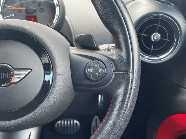 ＭＩＮＩ ミニ クロスオーバー ジョンクーパーワークス 秋田県 2014(平26)年 3.6万km ピュアレッド 社外ナビ　（Ｂｌｕｅｔｏｏｔｈ/ＴＶ/ＣＤ/ＤＶＤ）　/クルコン　/横滑り防止　/ＡＢＳ　/ＥＴＣ　/４ＷＤ　/ＡＡＣ　/ＭＴモードＡＴ　/ドラレコ　/純正フロアマット　/オートライト　/純正アルミホイール