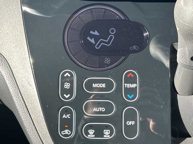 日産 デイズ ルークス HWS X Vセレクション 茨城県 2018(平30)年 4.5万km スパークリングレッド/ブラック 純正メモリナビ【MM318D-W】/(地デジTV・CD・DVD・BT・ラジオ再生)/両側パワースライドドア/衝突軽減ブレーキ/コーナーセンサー/ハーフレザーシート/アラウンドビューモニター/ドライブレコーダー/ETC/オートライト/HIDヘッドライト/純正15inアルミホイール/純正フロアマット/スマートキー