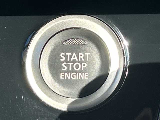 日産 デイズ ルークス HWS X Vセレクション 茨城県 2018(平30)年 4.5万km スパークリングレッド/ブラック 純正メモリナビ【MM318D-W】/(地デジTV・CD・DVD・BT・ラジオ再生)/両側パワースライドドア/衝突軽減ブレーキ/コーナーセンサー/ハーフレザーシート/アラウンドビューモニター/ドライブレコーダー/ETC/オートライト/HIDヘッドライト/純正15inアルミホイール/純正フロアマット/スマートキー