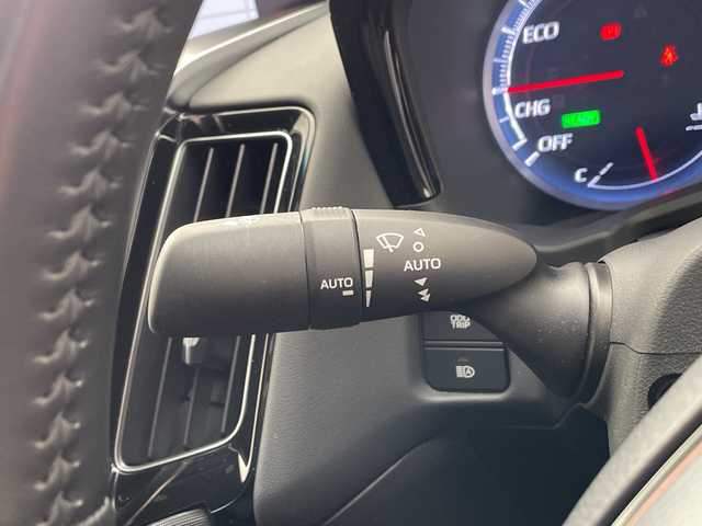 トヨタ クラウン ハイブリッド G 愛知県 2018(平30)年 1.1万km ブラック トヨタセーフティセンス/純正8型ナビ/レーダークルーズコントロール/バックカメラ/パワーシート/ヘッドアップディスプレイ/ブラインドスポットモニター/コーナーセンサー/純正アルミホイール/ＥＴＣ/LEDヘッドライト/パドルシフト/ドライブレコーダー/ステアリングスイッチ/スマートキー/プッシュスタート