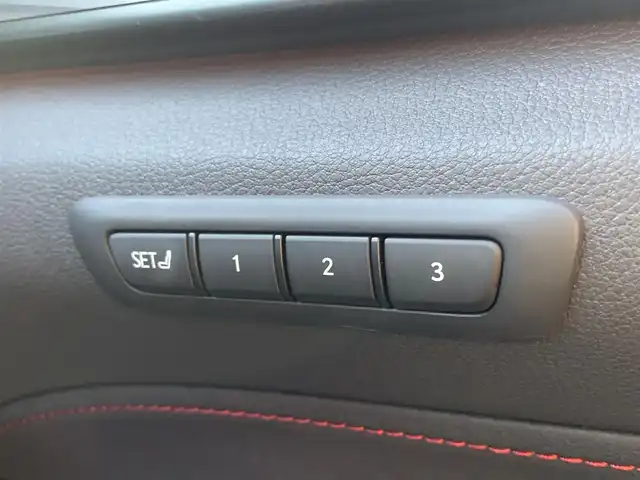レクサス ＮＸ 350h Fスポーツ 大阪府 2022(令4)年 0.7万km ホワイトノーヴァガラスフレーク 純正１４インチナビ/   フルセグTV/Bluetooth/USB/衝突軽減/ＢＳＭ/サンルーフ/全方位モニター/前席エアシートヒーター/スマートルームミラー/ヘッドアップディスプレイ/パワーシート/電動リアゲート/ワイヤレス充電/ＥＴＣ/三眼ＬＥＤライト