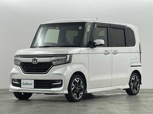 ホンダ Ｎ ＢＯＸ カスタム G L ターボ ホンダセンシング 福島県 2020(令2)年 4.9万km プラチナホワイトパール 純正SDナビゲーション/型式：VXU-195NBi/【AM/FM/SD/CD/DVD/Bluetooth/USB/フルセグTV】/・バックカメラ/・ETC/ホンダセンシング/・衝突軽減ブレーキ/・レーンキープアシスト/・アダプティブクルーズコントロール/・オートマチックハイビーム/車線逸脱警報装置/コーナーセンサー/ターボ/パドルシフト/・ステアリングスイッチ/両側パワースライドドア/LEDヘッドライト/・LEDフロントフォグライト/・オートライト/純正15インチアルミホイール/純正フロアマット/ABS/横滑り防止装置/盗難防止装置/ダブル＋サイド＋カーテンエアバック/プッシュスタート/・スマートキー/・スペアキー/・エンジンスターター/取扱説明書/・保証書