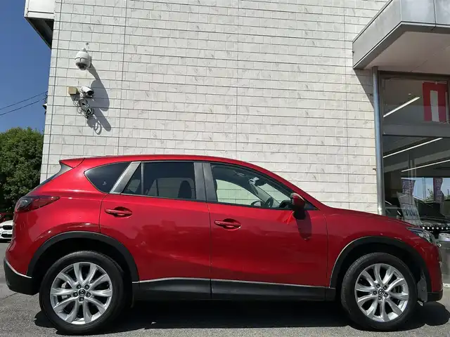 マツダ ＣＸ－５ XD 埼玉県 2013(平25)年 11.7万km ソウルレッドプレミアムメタリック ワンオーナー　/純正SDナビ/（BT/CD/DVD/フルセグTV）/バックカメラ/サイドカメラ/クルーズコントロール/SCBSスマートシティブレーキサポート/サウンドBOSE/パドルシフト/ETC/HIDヘッドランプ　オートライト/RVM（BSM）/AFS/純正フロアマット　/プッシュスタートボタン/スマートキー×2個/アイドリングストップ/ETC