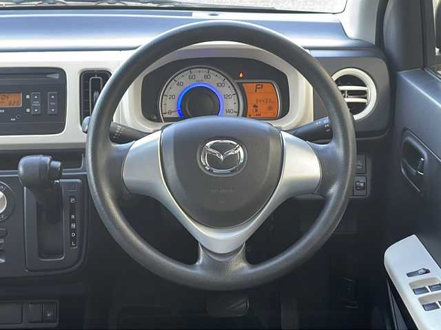 マツダ キャロル GL 愛知県 2018(平30)年 3.5万km シルキーシルバーメタリック /ワンオーナー//AM/FM/CD/AUX//純正フロアマット//プリクラッシュ//アイドリングストップ//横滑り防止装置//D席シートヒーター//純正ドアバイザー//前方ドラレコ//純正ホイールキャップ//盗難防止装置//Wエアバッグ//取説//保証書//記録簿//スペアキー