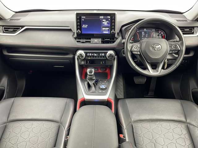 トヨタ ＲＡＶ４ アドベンチャー オフロードPKG 三重県 2022(令4)年 2.4万km アティチュードブラックマイカ 禁煙車/純正9型DAナビ/・AppleCarplay・AndroidAuto・AM・FM・BT/トヨタセーフティセンス/・レーントレーシングアシスト/・オートマチックハイビーム/・プリクラッシュセーフティ/・クリアランスソナー/・レーダークルーズコントロール/・ロードサインアシスト/・パーキングサポートブレーキ/・リヤクロストラフィックアラート/・パノラミックビューモニター/・ブラインドスポットモニター/デジタルインナーミラー/前席シートヒーター・エアシート/運転席メモリー付きパワーシート/ステアリングヒーター/LEDヘッドライト/電動パーキングブレーキ/純正18インチアルミ/ビルトインETC/取扱説明書/スペアキー
