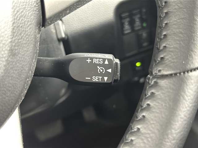 トヨタ ルーミー カスタムG 愛知県 2020(令2)年 4.4万km レーザーブルークリスタルシャイン 純正9インチナビ/・フルセグTV/・Bluetooth/・バックカメラ/ビルトインETC/前後ドライブレコーダー/衝突軽減ブレーキ/両側パワースライドドア/コーナーセンサー/クルーズコントロール/LED/オートライト/アイドリングストップ/ステアリングスイッチ
