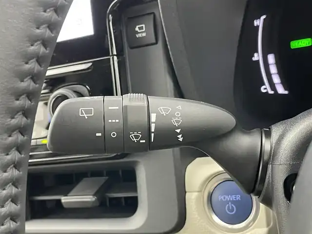 トヨタ シエンタ ハイブリッド Z 埼玉県 2022(令4)年 0.8万km ベージュ 純正１０．５インチディスプレイオーディオナビ　パノラミックビューモニター　ＢＳＭ　ＥＴＣ　モデリスタアルミホイール　シートヒーター　ステアリングヒーター　ＤＶＤ　ＴＶ　ＡＣ１００Ｖ　社外ツィーター