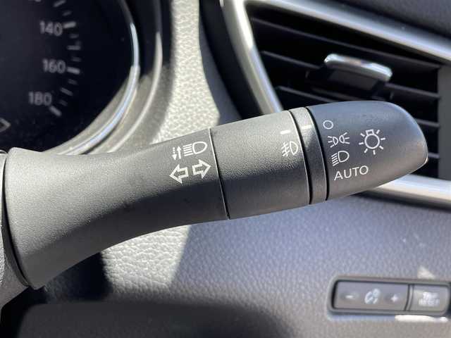 日産 エクストレイル 20X エマージェンシーブレーキ 千葉県 2014(平26)年 7.2万km ダイヤモンドブラック (株)IDOMが運営する【じしゃロン八千代店】の自社ローン専用車両になります。/こちらは現金またはオートローンご利用時の価格です。自社ローンご希望の方は別途その旨お申付け下さい/純正ナビ/エマージェンシーブレーキ/前席シートヒーター/純正AW