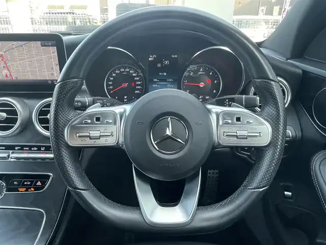 メルセデス・ベンツ Ｃ２２０ｄ ステーションワゴン アバンギャルドAMGライン 埼玉県 2018(平30)年 4.6万km ポーラホワイト 黒レザーシート/ドライビングパッケージ/アダプティブクルーズコントロール/純正HDDナビ/(Bluetooth/USB/フルセグ)/バックカメラ/Ａｐｐｌｅ　Ｃａｒ　Ｐｌａｙ/ブラインドスポットモニター/パークアシスト/アンビエントライト/ETC