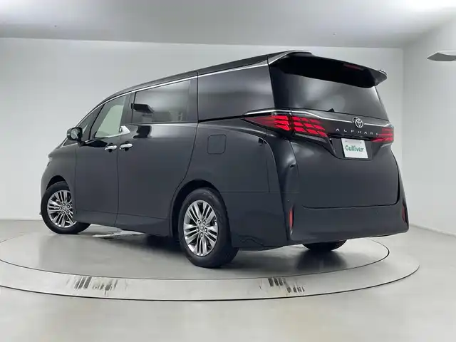 トヨタ アルファード Z 埼玉県 2025(令7)年 0.2万km ブラック 純正ナビ/(Bluetooth/HDMI/USB/AM/FM)/地デジフルセグ/全方位カメラ/前後ドライブレコーダー/ETC2.0/純正フリップダウンモニター/ガラスルーフ/アダプティブクルーズコントロール/衝突軽減ブレーキ/ブラインドスポットモニター/クリアランスソナー/標識認識機能/シートメモリー/置くだけ充電/デジタルインナーミラー/シートヒーター・ベンチレーション/電子パーキングシステム/ブレーキホールド/サンシェード/純正フロアマット/純正18インチアルミホイール