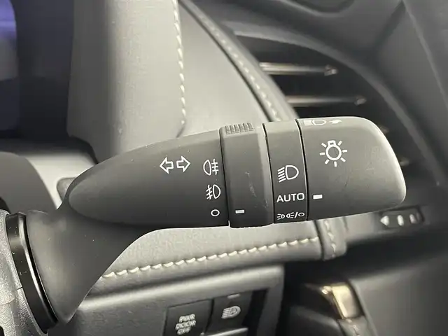 トヨタ アルファード Z 埼玉県 2025(令7)年 0.2万km ブラック 純正ナビ/(Bluetooth/HDMI/USB/AM/FM)/地デジフルセグ/全方位カメラ/前後ドライブレコーダー/ETC2.0/純正フリップダウンモニター/ガラスルーフ/アダプティブクルーズコントロール/衝突軽減ブレーキ/ブラインドスポットモニター/クリアランスソナー/標識認識機能/シートメモリー/置くだけ充電/デジタルインナーミラー/シートヒーター・ベンチレーション/電子パーキングシステム/ブレーキホールド/サンシェード/純正フロアマット/純正18インチアルミホイール