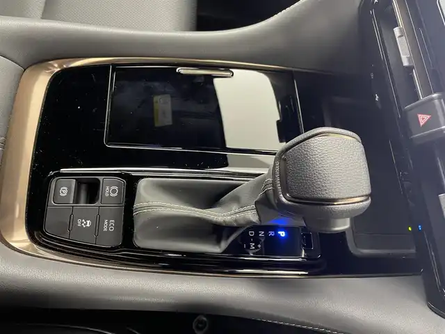 トヨタ アルファード Z 埼玉県 2025(令7)年 0.2万km ブラック 純正ナビ/(Bluetooth/HDMI/USB/AM/FM)/地デジフルセグ/全方位カメラ/前後ドライブレコーダー/ETC2.0/純正フリップダウンモニター/ガラスルーフ/アダプティブクルーズコントロール/衝突軽減ブレーキ/ブラインドスポットモニター/クリアランスソナー/標識認識機能/シートメモリー/置くだけ充電/デジタルインナーミラー/シートヒーター・ベンチレーション/電子パーキングシステム/ブレーキホールド/サンシェード/純正フロアマット/純正18インチアルミホイール