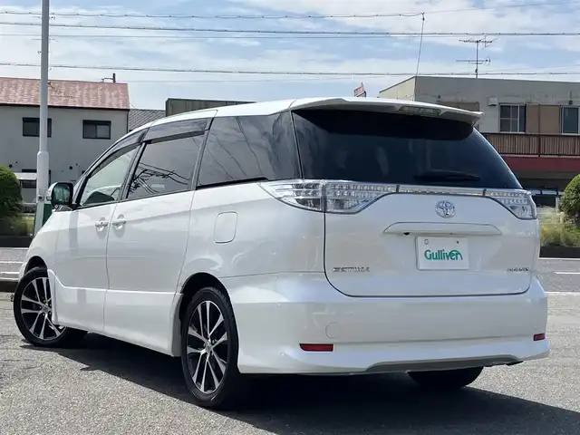 トヨタ エスティマ アエラス レザーパッケージ 三重県 2014(平26)年 4.9万km ホワイトパールクリスタルシャイン ♪走行48477km/純正8インチナビ/・フルセグ・CD録音/・DVD再生・SD/・Bluetoothオーティオ/ブルーレイディスクプレーヤー内蔵/　純正フリップダウンモニター/　・DVD/BD/SD/バックカメラ/両側パワースライドドア/スマートキー/プッシュスタート/黒革シート/パワーシート/前席シートヒーター/クルーズコントロール/HIDヘッドライト/フォグライト /オートライト/ウィンカーミラー /セカンドシートオットマン/革巻ステアリング/ステアリングスイッチ/ビルトインETC/ウッドパネル/ドライブレコーダー/レーダー探知機/プライバシーガラス/ドアバイザー/電格ミラー/フロアマット