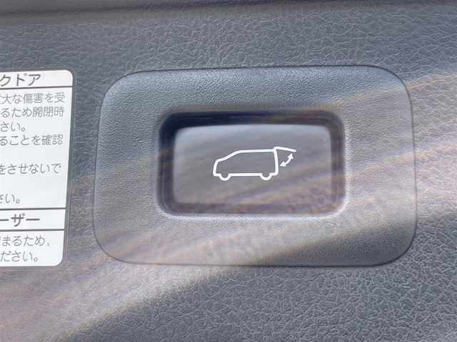 トヨタ アルファード S Cパッケージ 福岡県 2020(令2)年 5.4万km ホワイトパールクリスタルシャイン 純正12.1インチフリップダウンモニター/純正９インチディスプレイオーディオナビ/フルセグTV/CD/DVD/BT/AM/FM/applecarplay/androidauto/バックカメラ/ＰＣＳ/レーンアシスト/レーダークルーズコントロール/両側パワースライドドア/パワーバックドア/シートメモリー/前席パワーシート/前席シートヒーター＆ベンチレーション/ステアリングヒーター/オートハイビーム/フォグランプ/純正アルミ/電動パーキング/ブレーキホールド/ビルトインETC2.0/オットマン/スマートキー/プッシュスタート