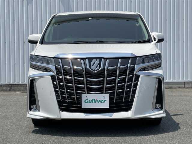 トヨタ アルファード S Cパッケージ 福岡県 2020(令2)年 5.4万km ホワイトパールクリスタルシャイン 純正12.1インチフリップダウンモニター/純正９インチディスプレイオーディオナビ/フルセグTV/CD/DVD/BT/AM/FM/applecarplay/androidauto/バックカメラ/ＰＣＳ/レーンアシスト/レーダークルーズコントロール/両側パワースライドドア/パワーバックドア/シートメモリー/前席パワーシート/前席シートヒーター＆ベンチレーション/ステアリングヒーター/オートハイビーム/フォグランプ/純正アルミ/電動パーキング/ブレーキホールド/ビルトインETC2.0/オットマン/スマートキー/プッシュスタート
