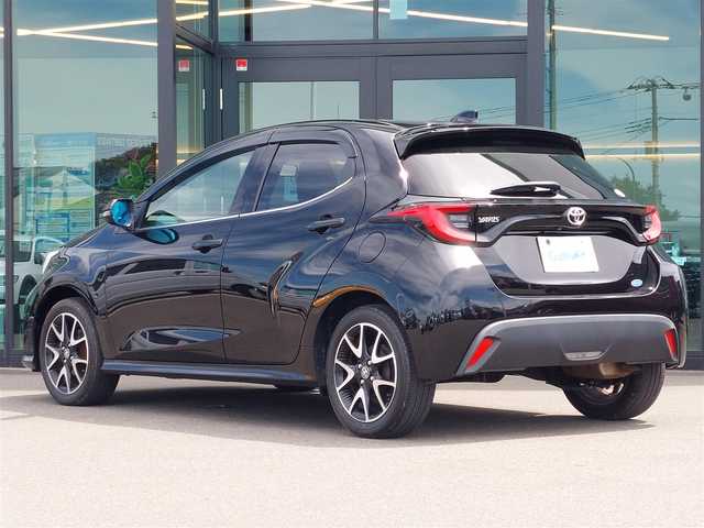 トヨタ ヤリス Z 東京都 2020(令2)年 5.6万km ブラック 純正ディスプレイオーディオ/Bluetooth/純正アルミホイール/バックカメラ/ETC/オートマティックハイビーム/フルセグテレビ/LEDヘッドライト/アダプティブクルーズコントロール/キーレスエントリー/プッシュスタート