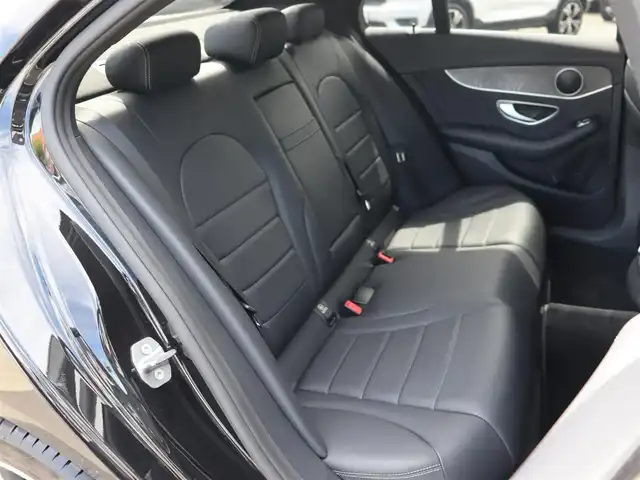 メルセデス・ベンツ Ｃ２００ 4マチック AVG AMGライン 長野県 2017(平29)年 5.4万km オブシディアンブラック レーダーセーフティＰＫＧ/黒革シート　/純正ナビＴＶ　/バックカメラ　/ディストロニック　/衝突軽減ブレーキ　/ＬＫＡ　/ＢＳＭ　/パワーシート／ヒーター　/エアサス　/キーレスゴー　/ＬＥＤライト　/純正１８ＡＷ