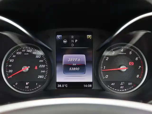 メルセデス・ベンツ Ｃ２００ 4マチック AVG AMGライン 長野県 2017(平29)年 5.4万km オブシディアンブラック レーダーセーフティＰＫＧ/黒革シート　/純正ナビＴＶ　/バックカメラ　/ディストロニック　/衝突軽減ブレーキ　/ＬＫＡ　/ＢＳＭ　/パワーシート／ヒーター　/エアサス　/キーレスゴー　/ＬＥＤライト　/純正１８ＡＷ