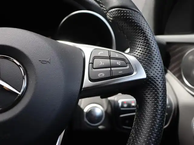 メルセデス・ベンツ Ｃ２００ 4マチック AVG AMGライン 長野県 2017(平29)年 5.4万km オブシディアンブラック レーダーセーフティＰＫＧ/黒革シート　/純正ナビＴＶ　/バックカメラ　/ディストロニック　/衝突軽減ブレーキ　/ＬＫＡ　/ＢＳＭ　/パワーシート／ヒーター　/エアサス　/キーレスゴー　/ＬＥＤライト　/純正１８ＡＷ