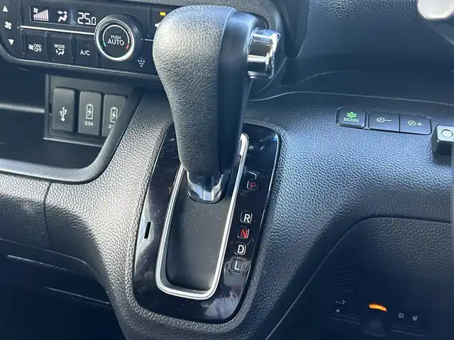 ホンダ Ｎ ＢＯＸ カスタム G EX ホンダセンシング 島根県 2018(平30)年 8万km クリスタルブラックパール 純正ナビGathers/Bluetooth/ワンセグ/ECON/ホンダセンシング/衝突軽減ブレーキ/コーナーセンサー/レーダークルーズコントロール/レーンキープアシスト/バックカメラ/左側電動スライドドア/ETC/LEDオートライト/フォグランプ/スマートキー/社外AW SMACK AME14インチ/プッシュスタート/ドアバイザー