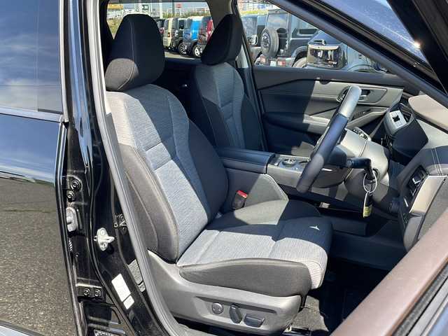 日産 エクストレイル X e－4ORCE 新潟県 2022(令4)年 3.6万km ダイヤモンドブラック 4WD/純正メモリナビ/BT/フルセグテレビ/全方位カメラ/ETC2.0/ドライブレコーダー/衝突被害軽減ブレーキ/レーンキープアシスト/レーダークルーズコントロール/運転席パワーシート/シートヒーター /ステアリングヒーター/ステアリングスイッチ/コーナーセンサー/スマートキー/プッシュスタート/LEDヘッドライト/オートライト/オートハイビーム/純正18インチアルミホイール/社外18インチAW冬タイヤ車載