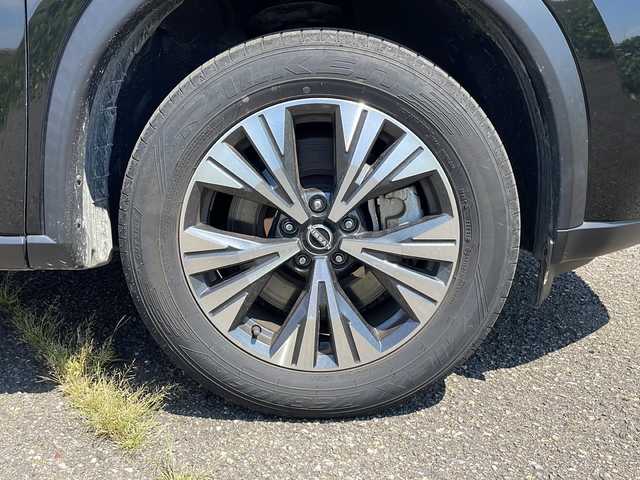 日産 エクストレイル X e－4ORCE 新潟県 2022(令4)年 3.6万km ダイヤモンドブラック 4WD/純正メモリナビ/BT/フルセグテレビ/全方位カメラ/ETC2.0/ドライブレコーダー/衝突被害軽減ブレーキ/レーンキープアシスト/レーダークルーズコントロール/運転席パワーシート/シートヒーター /ステアリングヒーター/ステアリングスイッチ/コーナーセンサー/スマートキー/プッシュスタート/LEDヘッドライト/オートライト/オートハイビーム/純正18インチアルミホイール/社外18インチAW冬タイヤ車載