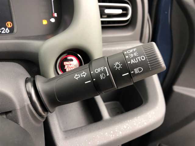 ホンダ フリード クロスター 愛知県 2025(令7)年 0.2万km 紺 純正9インチディスプレイオーディオ/バックカメラ/Bluetooth/ホンダセンシング/衝突被害軽減システム/クルーズコントロール/コーナーセンサー/横滑り防止装置/ブラインドスポットモニター/オートライト/オートマチックハイビーム/LEDヘッドライト/LEDフォグランプ/両側パワースライドドア/純正AW/社外フロアマット/プッシュスタート/スマートキー/スペアキー