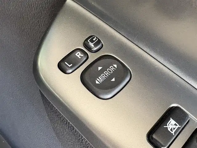 トヨタ ヴォクシー ZS 煌Z 愛知県 2013(平25)年 7.9万km ブラック Bluetooth/HDDナビ/フルセグテレビ/DVD再生/バックカメラ/プッシュスタート/両側パワースライドドア/ビルトインETC/ドアバイザー/ウィンカーミラー/ハーフレザー/純正フロアマット/7人乗り/前方ドライブレコーダー/スペアキー/スマートキー