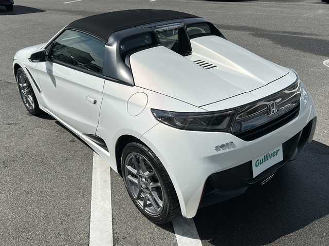 ホンダ Ｓ６６０ β 岐阜県 2020(令2)年 5.5万km プレミアムスターホワイトP 登録時走行距離54212km/デジタルインナーミラー/バックモニター/ＬＥＤヘッドライト/オートライト/フォグランプ/オープンカー/プッシュスタート/スマートキー/ＵＳＢ入力端子/純正アルミホイール/純正フロアマット/Ｗエアバッグ/ETC/パワーステアリング/パワーウィンドウ/横滑り防止装置/ABS