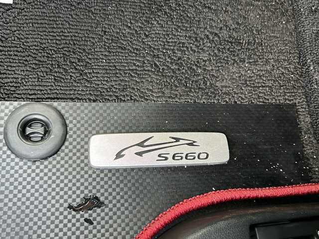 ホンダ Ｓ６６０ β 岐阜県 2020(令2)年 5.5万km プレミアムスターホワイトP 登録時走行距離54212km/デジタルインナーミラー/バックモニター/ＬＥＤヘッドライト/オートライト/フォグランプ/オープンカー/プッシュスタート/スマートキー/ＵＳＢ入力端子/純正アルミホイール/純正フロアマット/Ｗエアバッグ/ETC/パワーステアリング/パワーウィンドウ/横滑り防止装置/ABS
