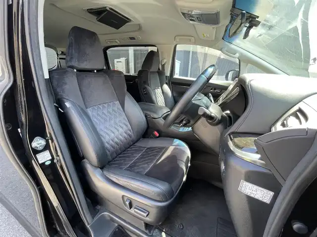 トヨタ アルファード S Cパッケージ 滋賀県 2015(平27)年 5.6万km ブラック ALPINE製10インチナビ/【Bluetooth/CD/DVD/SD/フルセグTV】/ALPINE製フリップダウンモニター/バックカメラ/両側電動スライドドア/ハーフレザーシート /D/N席パワーシート/二列目パワーリクライニング/N席/二列目パワーオットマン/レーダークルーズコントロール/LEDヘッドライト/オートライト/オートマチックハイビーム/前後コーナーセンサー/ビルトインETC/パワーバックドア/プッシュスタート/スマートキー/ステアリングリモコン/後席サンシェード