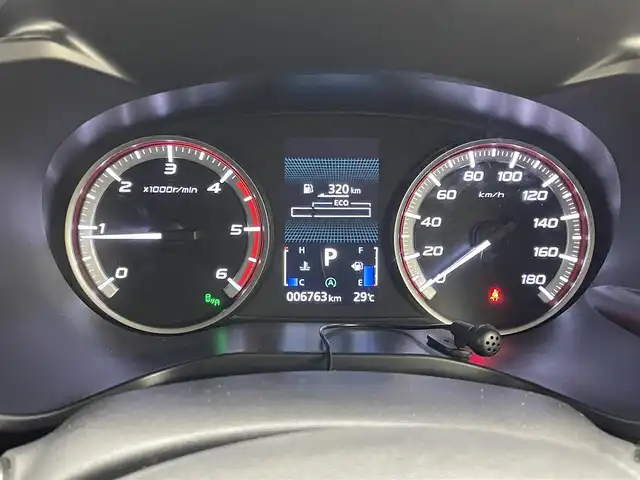 三菱 デリカＤ：５ P 茨城県 2023(令5)年 0.7万km ブラックダイヤモンド 純正10.1型ナビ/全周囲カメラ/電動サイドステップ/衝突被害軽減ブレーキ/車線逸脱抑制装置/レーダークルーズコントロール/オートマチックハイビーム/BSW/両側電動スライドドア/パワーバックドア/AC100V/ETC/ドラレコ/シートヒーター/純正18インチAW/LEDヘッドライト/スマートキー