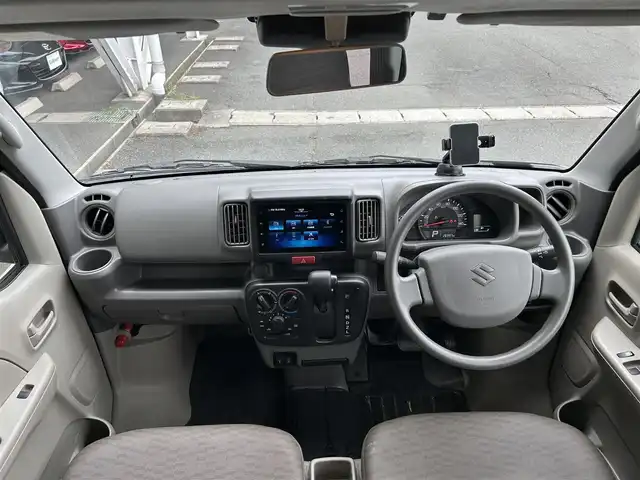 スズキ エブリイ PA リミテッド 静岡県 2023(令5)年 2.7万km クールカーキPM 純正7インチディスプレイオーディオ/両側スライドドア/ハイルーフ/純正フロアマット/衝突軽減/アイドリングストップ/車線逸脱警報機能/パーキングセンサー/オートハイビーム/ETC車載器/USB電源ソケット（Type-A/Type-C）/バックカメラ