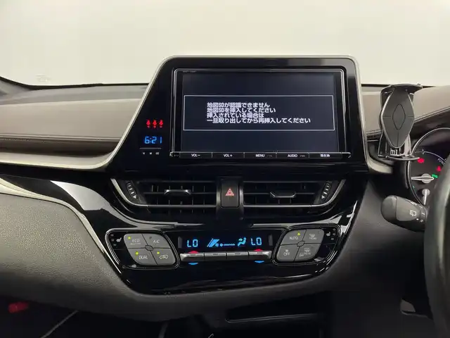 トヨタ Ｃ－ＨＲ G LEDエディション 鹿児島県 2018(平30)年 6.7万km ブラックマイカ 純正SDナビ/（AM/FM/CD/DVD/Bluetooth）/フルセグテレビ/モデリスタエアロ/トヨタセーフティセンス/レーダークルーズコントロール/シートヒーター/ETC/ハーフレザーシート/オートライト/オートハイビーム/ドライブレコーダー/純正AW18インチ/オートブレーキホールド/LEDヘッドライト/純正フロアマット/オートエアコン
