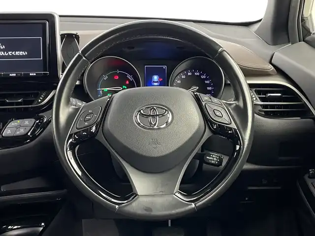 トヨタ Ｃ－ＨＲ G LEDエディション 鹿児島県 2018(平30)年 6.7万km ブラックマイカ 純正SDナビ/（AM/FM/CD/DVD/Bluetooth）/フルセグテレビ/モデリスタエアロ/トヨタセーフティセンス/レーダークルーズコントロール/シートヒーター/ETC/ハーフレザーシート/オートライト/オートハイビーム/ドライブレコーダー/純正AW18インチ/オートブレーキホールド/LEDヘッドライト/純正フロアマット/オートエアコン
