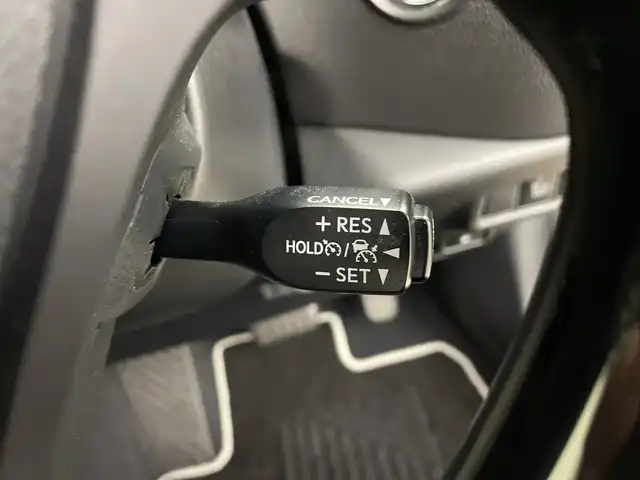 トヨタ Ｃ－ＨＲ G LEDエディション 鹿児島県 2018(平30)年 6.7万km ブラックマイカ 純正SDナビ/（AM/FM/CD/DVD/Bluetooth）/フルセグテレビ/モデリスタエアロ/トヨタセーフティセンス/レーダークルーズコントロール/シートヒーター/ETC/ハーフレザーシート/オートライト/オートハイビーム/ドライブレコーダー/純正AW18インチ/オートブレーキホールド/LEDヘッドライト/純正フロアマット/オートエアコン