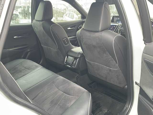 トヨタ クラウン ハイブリッド RS アドバンス Four 道北・旭川 2018(平30)年 8.2万km ホワイトパールクリスタルシャイン /4WD//寒冷地仕様//禁煙車//純正メモリナビ//CD/DVD/BD/SD/MSV/BT/AUX/USB/フルセグ//パノラミックビューモニター//トヨタセーフティセンス//PCS/ACC/LTA/BSM/RCTA/PCD/PKSB/RSA//クリアランスソナー//パーキングアシスト//パドルシフト//オートハイビーム//オートライト//LEDヘッドライト//フォグライト//ヘッドライトウォッシャー//オートリトラミラー//オートワイパー//運転席メモリシート//パワーシート//シートヒーター//ステアリングヒーター//ミラーヒーター//フロントデアイサー//ドライブレコーダー//ビルトインETC2.0//GPSレーダー//純正エンジンスターター//純正フロアマット//AW冬タイヤ積込