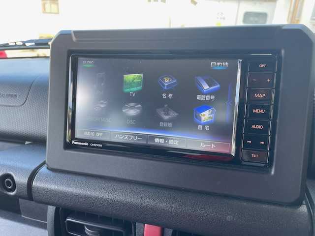 スズキ ジムニー XL 福井県 2018(平30)年 3.3万km ブルーイッシュブラックパール3 登録時走行距離３２５６０ｋｍ/４WD/ターボ/背面タイヤ/プリクラッシュセーフティ/レーンキープアシスト/純正メモリナビゲーション/（CD/DVD/BT）/フルセグ/バックカメラ/ETC(ビルトイン)/シートヒーター/ライトレベライザー/ドアバイザー/電動格納ミラー/スマートキー/プッシュスタート/保証書/取扱説明書