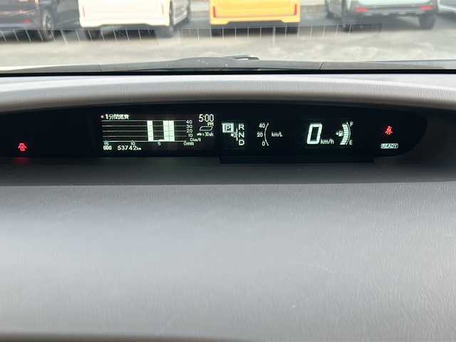 トヨタ プリウス S ツーリングセレクション 福岡県 2010(平22)年 5.4万km ホワイトパールクリスタルシャイン 純正ナビ/（AM/FM/CD/DVD/HDD/BT/ワンセグ）/ETC/バックカメラ/純正フロアマット/純正17インチアルミホイール/オートライト/フォグランプ/プッシュスタート/スマートキー/純正ドアバイザー/電動格納ミラー/ステアリングスイッチ/W+サイド+カーテンエアバッグ/アルミホイール付きスタッドレスタイヤ/保証書・取扱説明書・記録簿