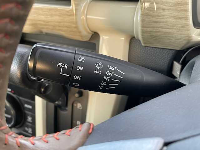 スズキ ハスラー ワンダラー 青森県 2019(平31)年 8.1万km シフォンアイボリーメタリック/ウッディブラウン2トーンルーフ 4WD/ワンオーナー/純正SDナビ・フルセグTV/CD・DVD・Bluetooth・SD・USB/全方位カメラ/デュアルカメラブレーキサポート/車線逸脱警報/ブラウン合皮コンビシート/前席シートヒーター/純正エンジンスターター/ビルトインETC/ヒルディセントコントロール/グリップコントロール/純正フロアマット/ウッディブラウンルーフ/ルーフレール/ロゴ入りサイドデカール/HIDライト/LEDフォグランプ/スマートキー/プッシュスタート