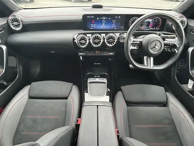 メルセデス・ベンツ Ｍ・ベンツ ＣＬＡ２００ｄ Sブレーク AMGライン 静岡県 2023(令5)年 0.9万km マウンテングレー 走行距離９，０００キロ台　/３６０°カメラ　/ＭＢＵＸ　/レーダーＳＦＴ・ＰＫＧ　/ＡＣＣ　/ＬＫＡ　/ＢＳＭ　/ＣａｒＰｌａｙ対応　/アクティブパーキング・アシスト　/３６０°ドライブレコーダー　/ステンレス製ペダル