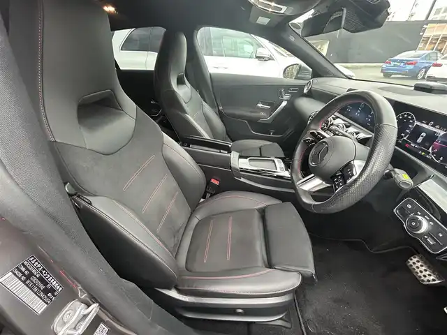 メルセデス・ベンツ Ｍ・ベンツ ＣＬＡ２００ｄ Sブレーク AMGライン 静岡県 2023(令5)年 0.9万km マウンテングレー 走行距離９，０００キロ台　/３６０°カメラ　/ＭＢＵＸ　/レーダーＳＦＴ・ＰＫＧ　/ＡＣＣ　/ＬＫＡ　/ＢＳＭ　/ＣａｒＰｌａｙ対応　/アクティブパーキング・アシスト　/３６０°ドライブレコーダー　/ステンレス製ペダル