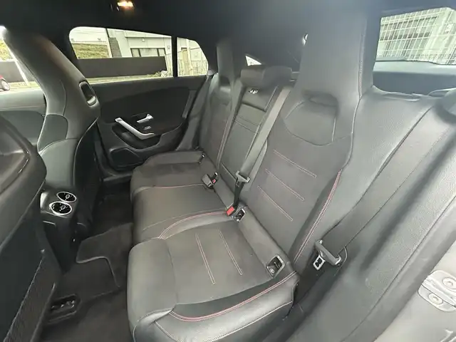 メルセデス・ベンツ Ｍ・ベンツ ＣＬＡ２００ｄ Sブレーク AMGライン 静岡県 2023(令5)年 0.9万km マウンテングレー 走行距離９，０００キロ台　/３６０°カメラ　/ＭＢＵＸ　/レーダーＳＦＴ・ＰＫＧ　/ＡＣＣ　/ＬＫＡ　/ＢＳＭ　/ＣａｒＰｌａｙ対応　/アクティブパーキング・アシスト　/３６０°ドライブレコーダー　/ステンレス製ペダル