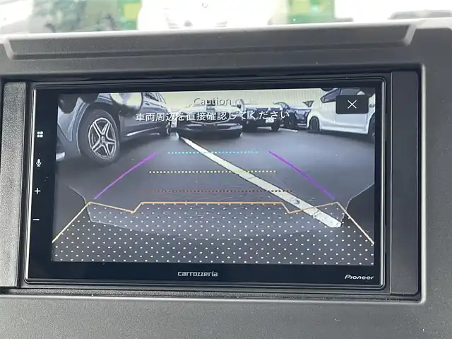 スズキ ジムニー XC 東京都 2025(令7)年 0.4万km シフォンアイボリーM セーフティサポート/デュアルカメラブレーキサポート/レーンキープアシスト/カロッツェリア ディスプレイオーディオ/Bluetooth/HDMI/バックカメラ/クルーズコントロール/LEDヘッドライト/ダウンヒルコントロール/前席シートヒーター/ビルトインETC/純正１６AW