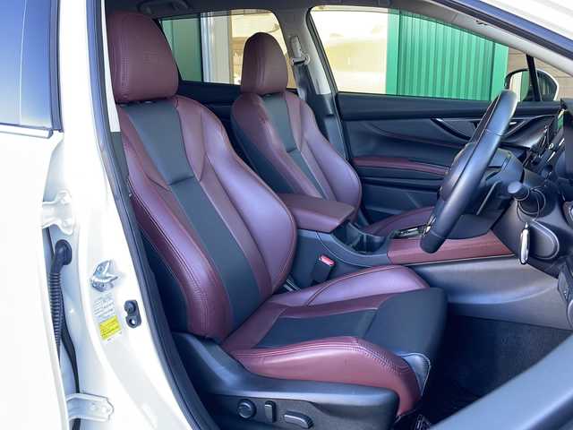 スバル レヴォーグ 1．8STIスポーツ EX 岐阜県 2023(令5)年 1.9万km クリスタルホワイトP 禁煙車/アイサイト/AM/FM/USB/純正ナビ/アップルカープレイ/アンドロイドオート/クルーズコントロール/ドライブモードセレクト/レーンキープアシスト/パワーバックドア/パワーシート/赤レザーシート/シートヒーター/シートメモリー/サイドカメラ/バックカメラ/ドライブレコーダー/純正アルミホイール/純正フロアマット/ビルトインETC/プッシュスタート/オートエアコン/オートライト/スマートキー/スペアキー